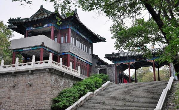 齊齊哈爾鶴城公園景觀設(shè)計(jì)（齊齊哈爾鶴城公園投資多少錢）