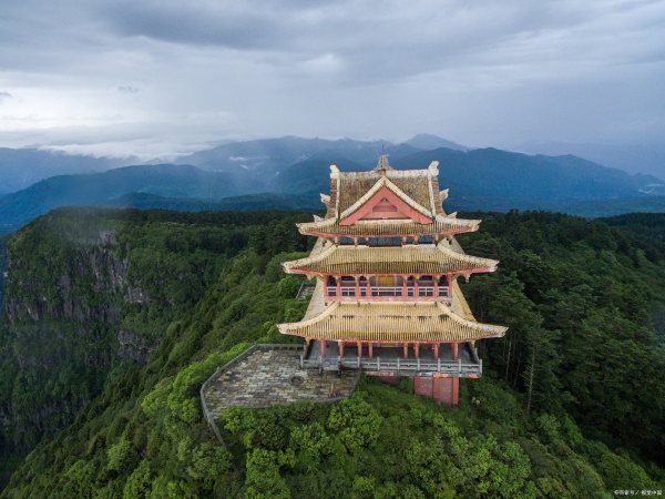 峨眉山山體景觀設(shè)計（峨眉山山體景觀設(shè)計方案）