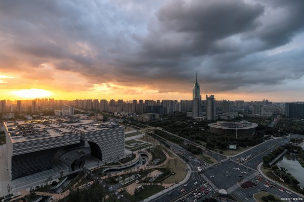 杭州500平米大平層（杭州500平米大平層價(jià)格）